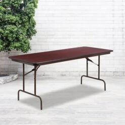 Flash Furniture 30''x72'' Rectangular Folding Banquet Table, Mahogany High-Pressure Laminate