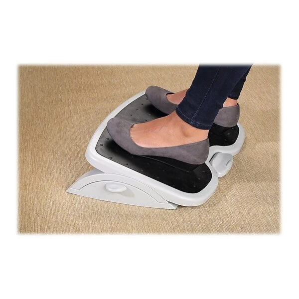 Kensington SmartFit Solemate Plus Tilt Adjustable Footrests, Platinum/Gray (KMW56146) - Image 6